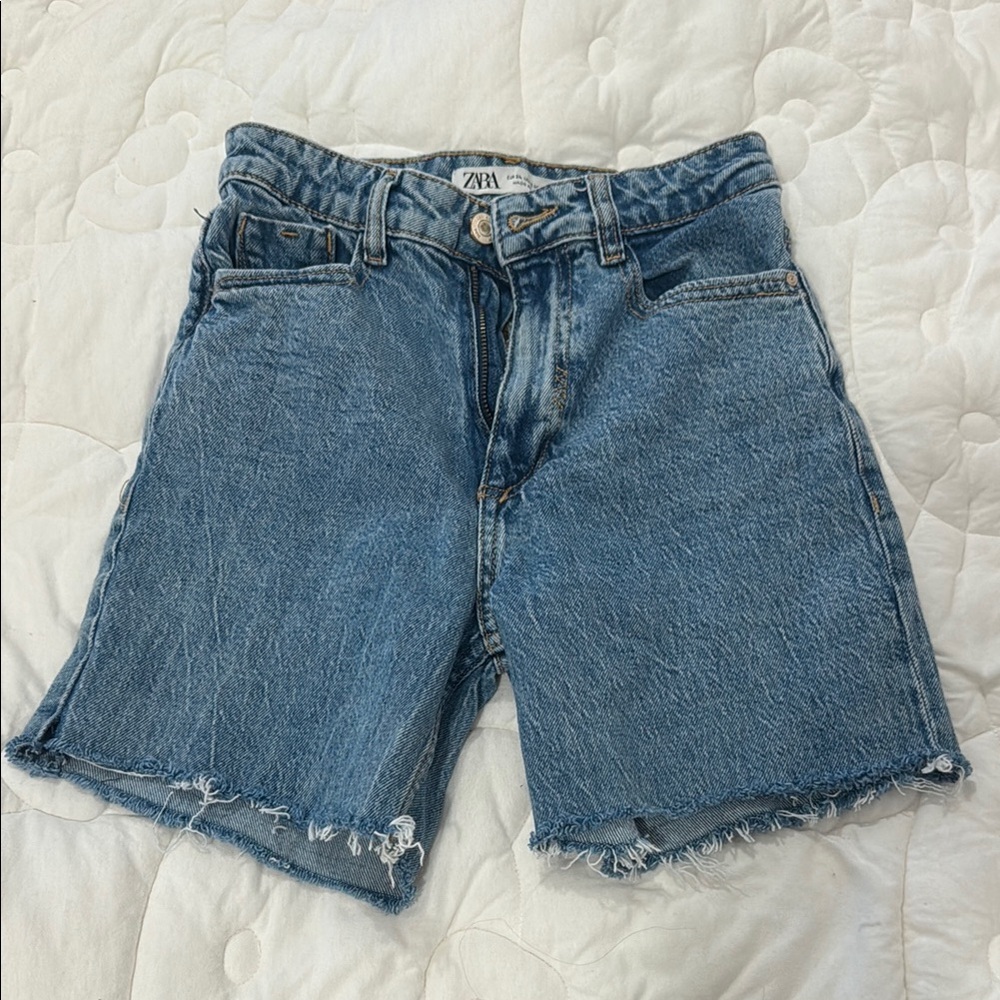 Zara Blue Jean Shorts Classic Style